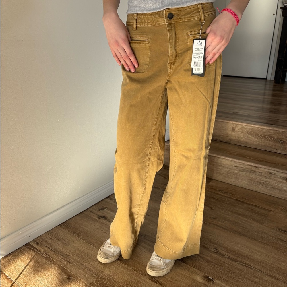 Women's Tan Trousers